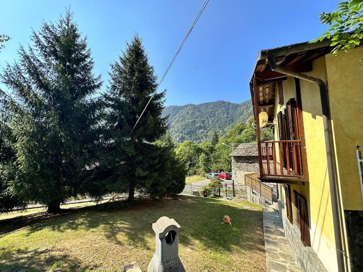 Baita Pressi Gran Paradiso Sparone 外观 照片