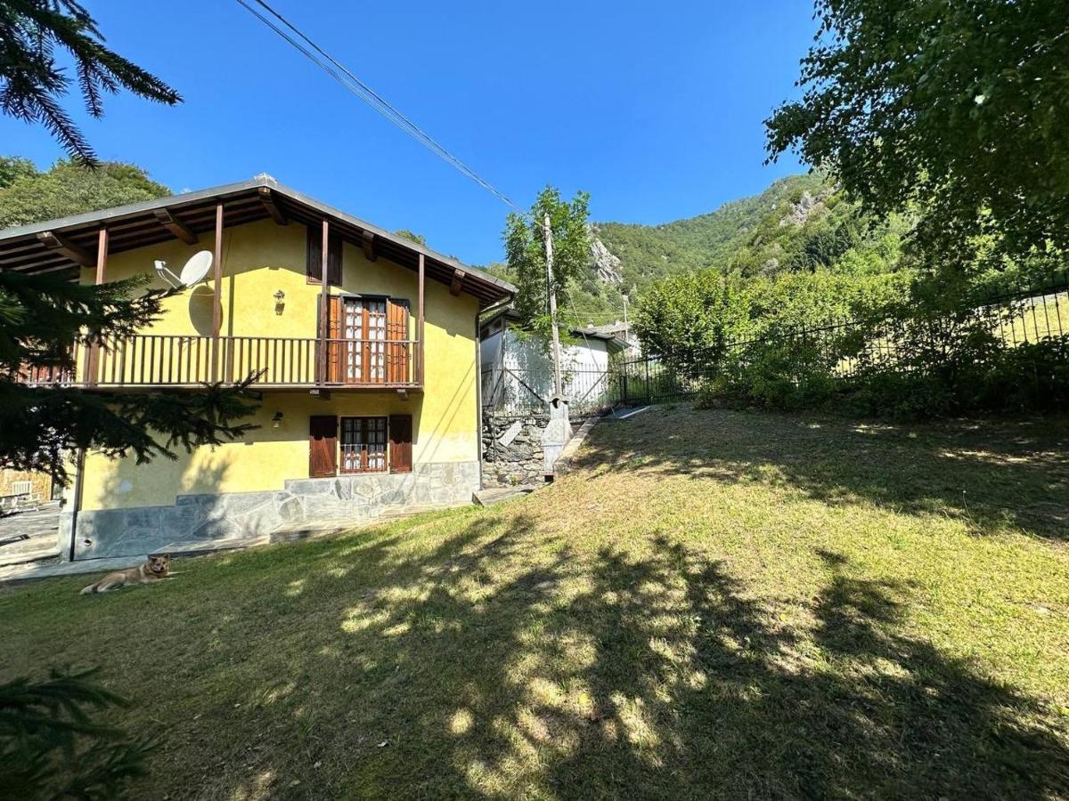 Baita Pressi Gran Paradiso Sparone 外观 照片