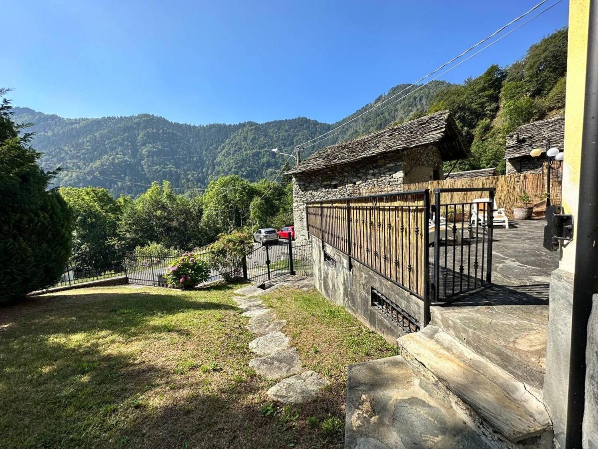 Baita Pressi Gran Paradiso Sparone 外观 照片